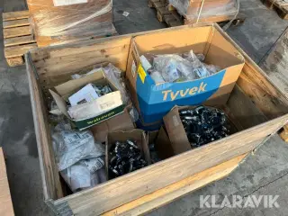Lot - mapress fittings, rørbærere og øvrigt