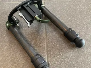 Nieload red mist bipod