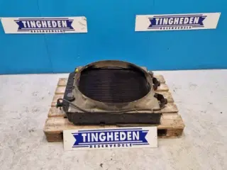 New Holland 8670 Køler 86013264