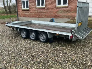 Maskintrailer 