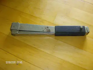 Hæftehammer 
