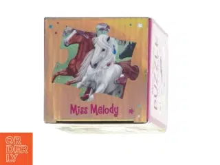 Puslespil, 50 fra Miss Melody (str. 8 x 7 cm)