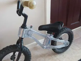 Løbecykel
