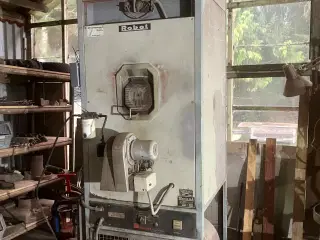 Robot varmeluftfyr