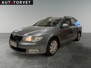 Skoda Superb 1,6 TDi 105 Ambition Combi