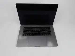 Apple Macbook Pro 15,4"