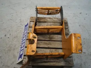 Case 621D Stige