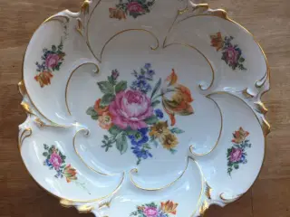 Porcelænsfad (Graf Von Henneberg) !