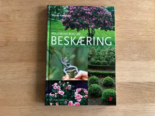 Politikens Bog Om Beskæring af Maren Korsgaard