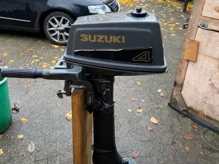 Suzuki 4hk 2takt langt ben. Klenodie fra 80’erne.