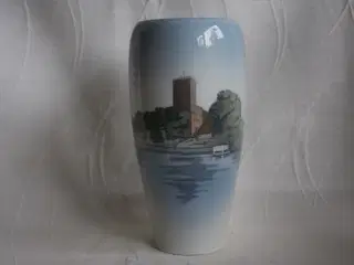 Vase med motiv fra Koldinghus, RC