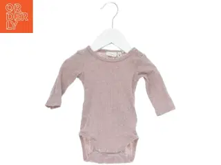 Langærmet body i glimmer fra Name It (str. 56)