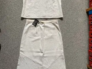 Ny nederdel str. 40, top str. 42 JENSEN Women Only