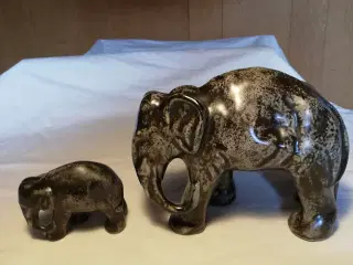 Johgus elefant nr. 0 og nr. 4