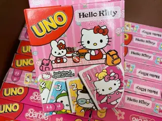 Uno Hello kitty