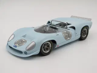 1966 Ford / Lola T70 V8 1:18  Limited Edition