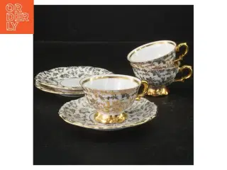 Porcelænskopper og underkopper sæt fra Bareuther (str. 3 kopper. ø 7 cm. 3 tallerkner. ø. 12 cm)