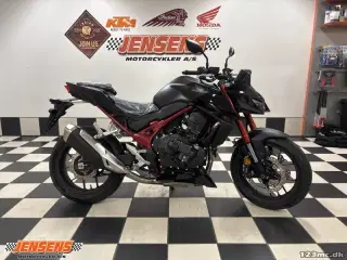 Honda CB 750 Hornet E-Clutch