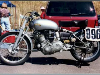 Motorcykel -  VINCENT -  Foto 15 x 10 cm.