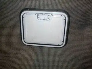   Servics Klappe
