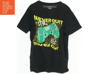 T-shirt med gaming print fra H&M (str. 158)