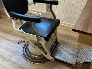 Retro barberstol med nakkestøtte sort