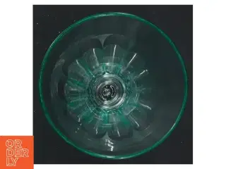 Hvidvinsglas i grønt glas (str. 13x7 cm)