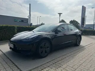 Tesla Model 3  RWD