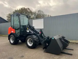 Kubota RT280 - Kabine / Skovl & gafler