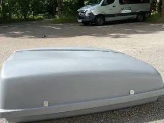 🚗 Stor grå tagboks til bil