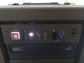 Gaming computer med alt til.