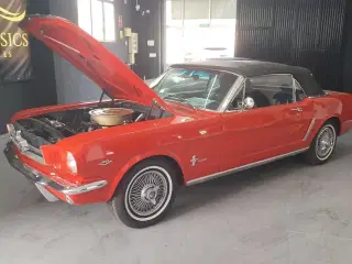 Ford Mustang V8 289ci år 1965