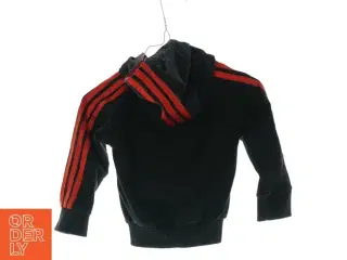 Hættetrøje fra Adidas (str. Ca. 18 mdr)