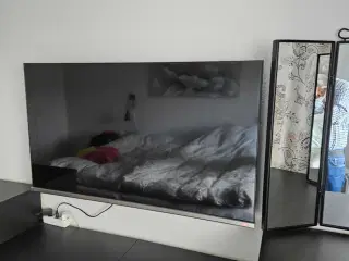 42 tommer tv fejlfri 2 år gammelt. 
