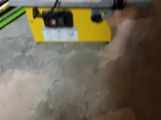 EL flise skære m vandbad 200kr 4m aluminiumstige 2