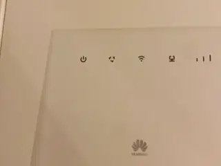 Huawei 4g router trådløs t. simkort