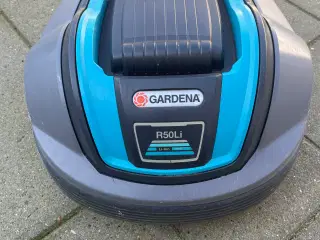 Robot plæneklipper 