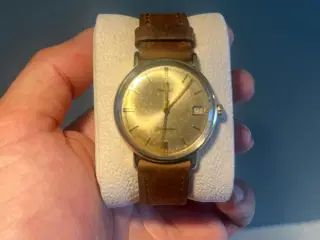 Omega Seamaster guld ur
