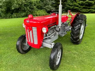 Massey Ferguson 25