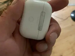 iPods pro gen 2 