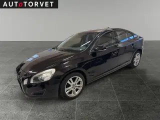 Volvo S60 2,0 D3 136 Kinetic