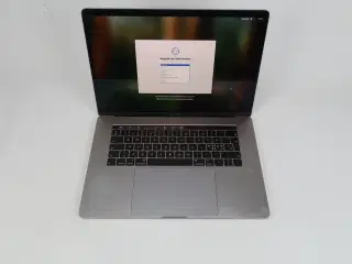 Apple MacBook Pro i7 15,6"