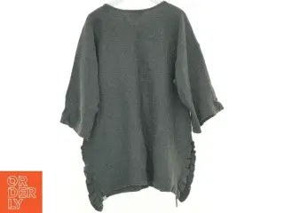 Poncho fra Pomp de Lux (str. 152 cm)