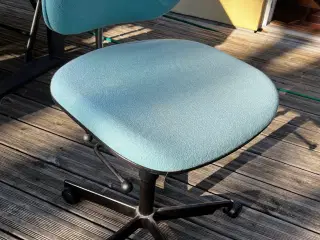 Fritz Hansen Kevi kontorstol