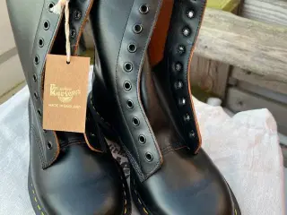 Dr. Martens 1490 vintage 