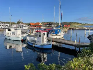 Bredgaard jolle på Venø sælges