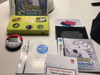 Nintendo DS Lite - soulsilver pokemon - pokewalker