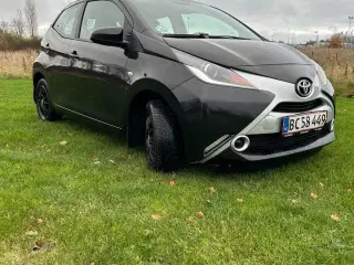 NySynet Toyota Aygo 1.0 vvt-i x-wave sky 5d