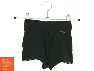 Nye og ubrugte Shorts fra Adidas (str. 98 cm)