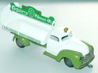 RENOVERET TEKNO DODGE CARLSBERG ØLBIL